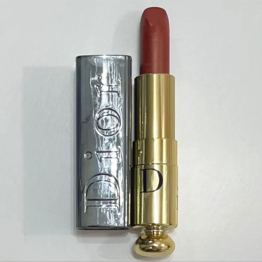 Dior 724 Brown Relief Dior Addict Lipstick